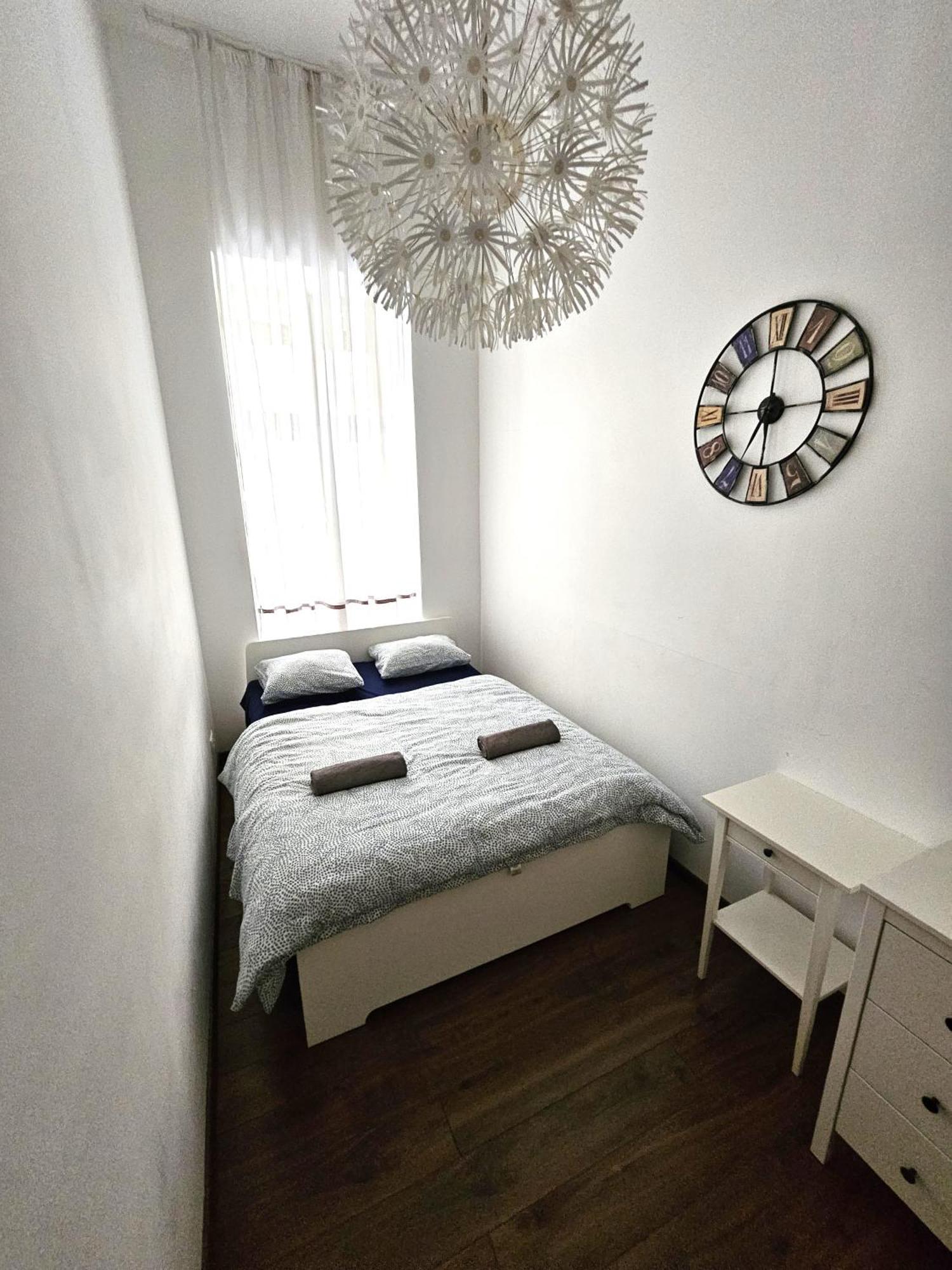 Modern 2 Bedrooms Flat In The Center Apartament